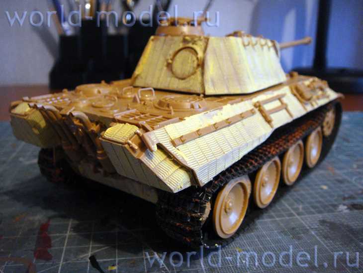 немецкий танк Пантера с циммеритом